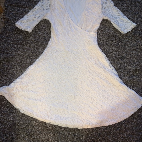 Forever 21 fit and flare size XS - Picture 2 of 6